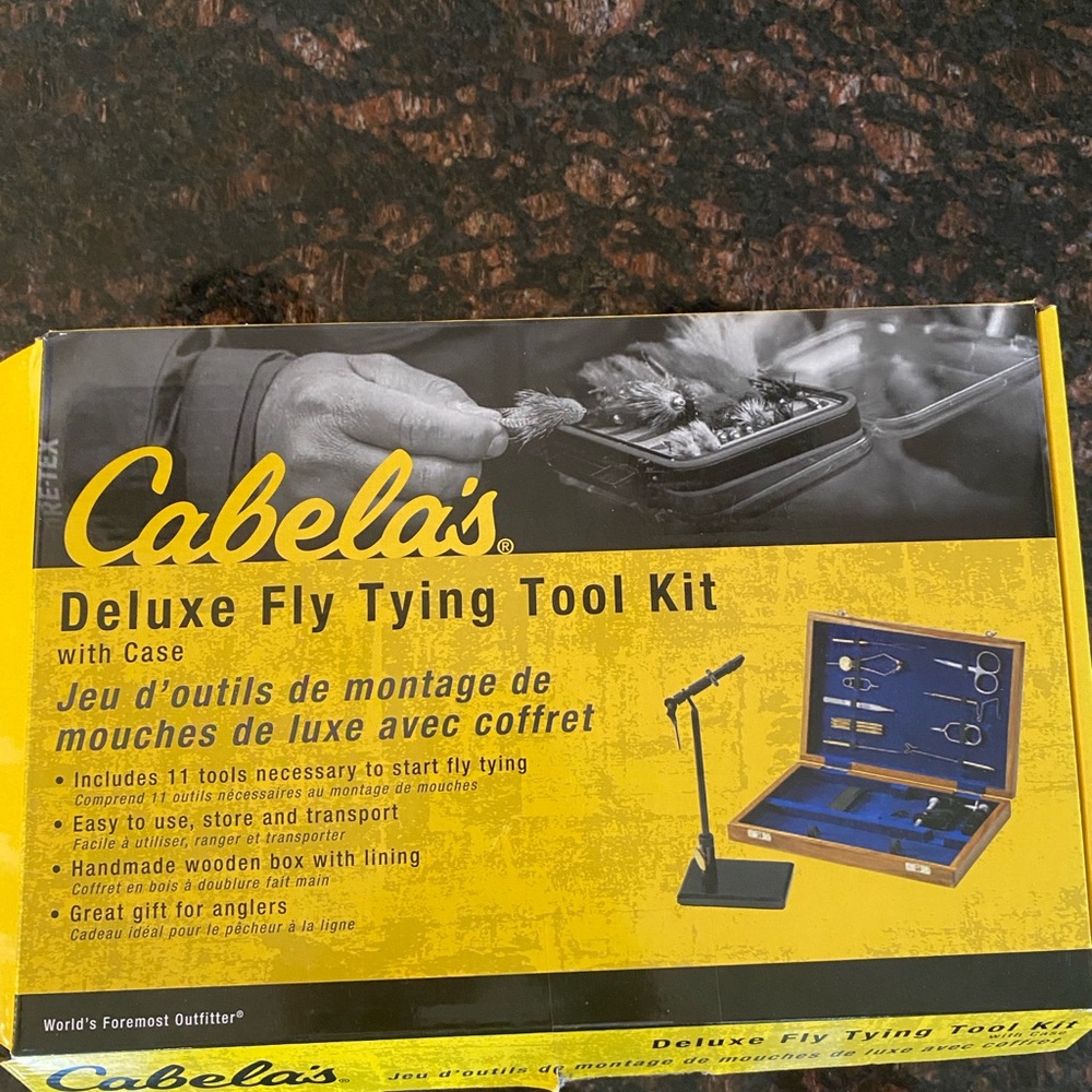 Cabela's Fly Tying Tool Kit with wood Case
